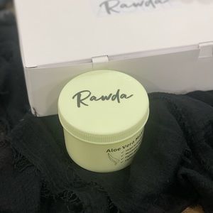 Meet your Posher, Rawda